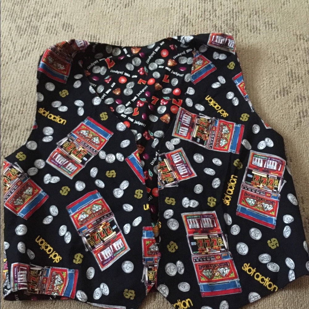 UNIQUE Gambling Casino Vest Reversible NEW Slots Roulette Black Jack